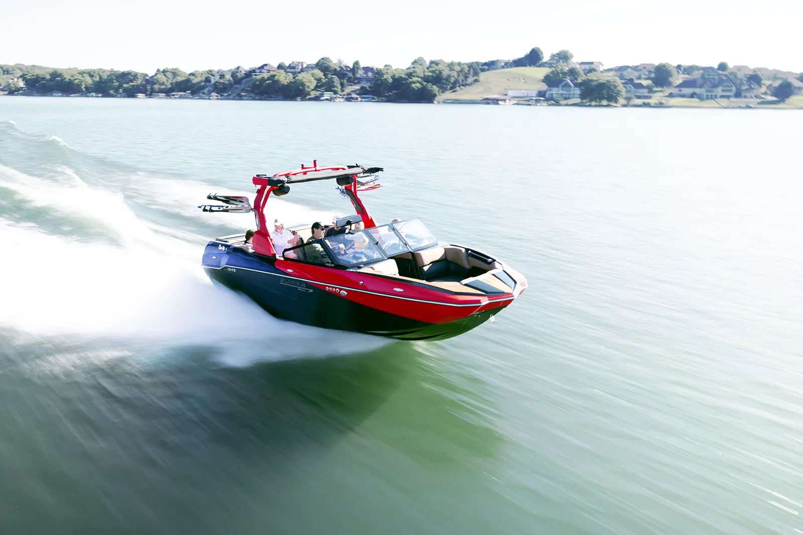 2027 Supra R225 on the water, manufacturer model image