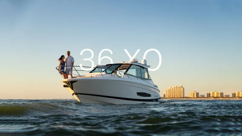 Regal 36 XO manufacturer model image