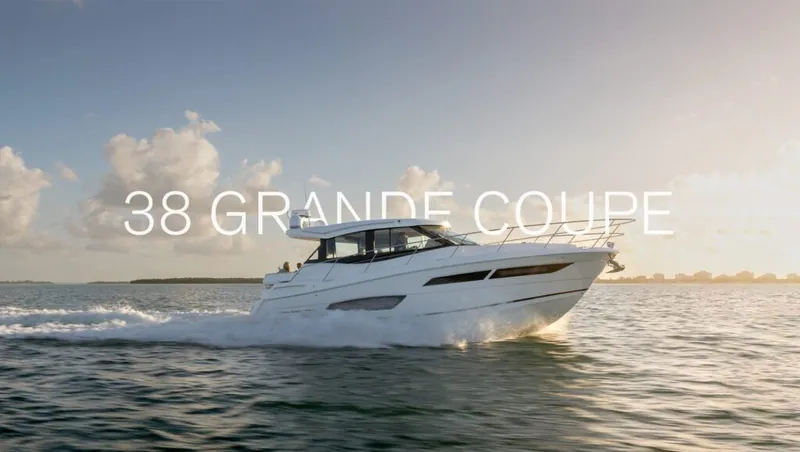 Regal 38 Grande Coupe manufacturer model image